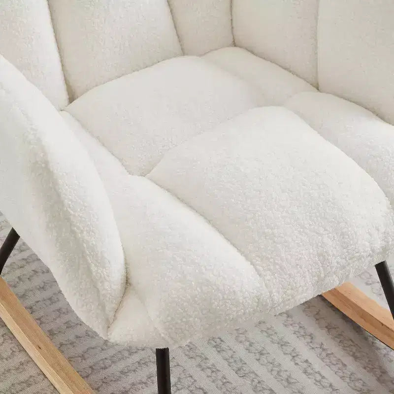 Fauteuil à bascule moderne avec dossier haut