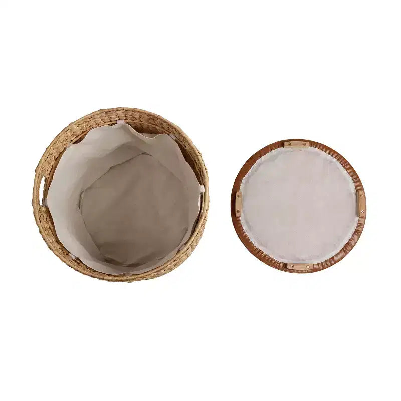 Pouffe de rangement moderne côtier tressé à la main en jacinthe d'eau de 45 cm avec couvercle